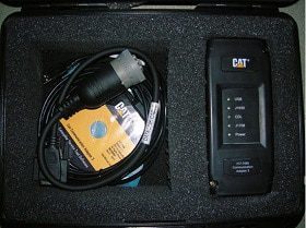 CATERPILLAR COMMUNICATION ADAPTER 3 + LAPTOP